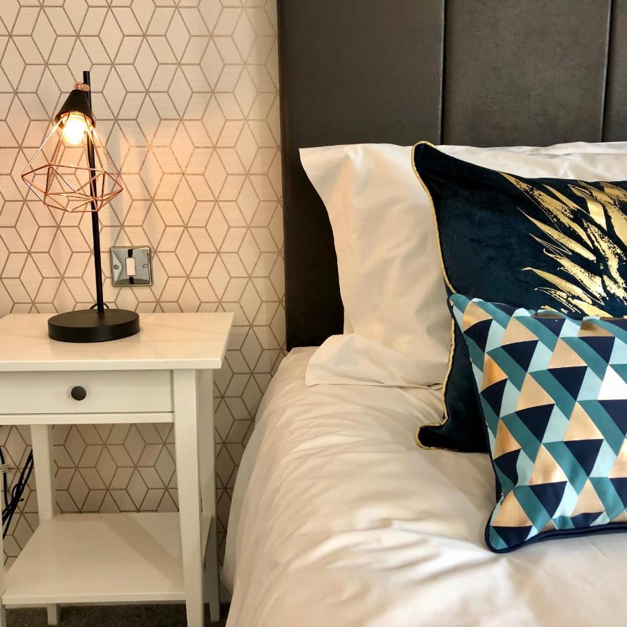 Luxury - Central - Parking Sometimes Available Apartment York